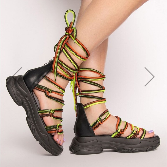 Azalea Wang Shoes - NWOT Azalea Wang Wrap it Up Flatform Sandals Multicolor- 7.5